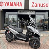 Piaggio MP3 300 hpe SPORT POCHI KM anche pat...