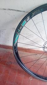 cerchi fulcron  con dischi montati