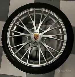 Porsche 718 S - Cerchi 19’’ Mak - Continental M+S