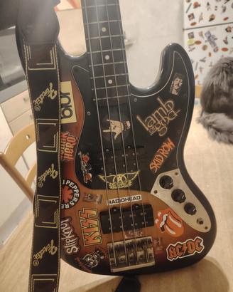 basso elettrico fender 