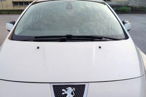 Peugeot 3008 anno 2011