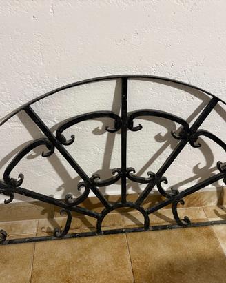 Rosone in ferro battuto a semicerchio raggio 50 cm