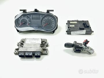 KIT CHIAVE RENAULT Clio Serie 8200510536 (04>08)
