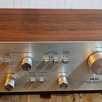 Amplificatore Akai AM 2400