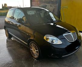 Lancia ypsilon 1.3 multijet adatta a neon