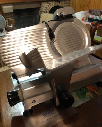 Affettatrice professionale Fac mod. F 250 I