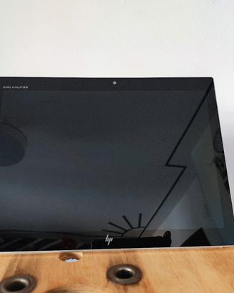HP ELITE X2 core i7 8gen, 8-core 