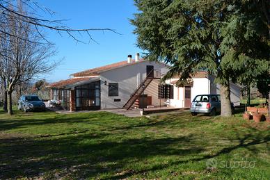 PITIGLIANO - TOSCANA - Casa panoramica con oliveto