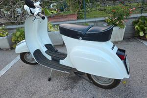 vespa 50 Special restaurata
