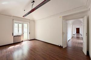 Appartamento 140mq - si affitta a stanze