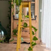 Porta piante in legno dipinto a mano