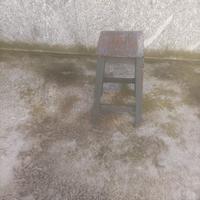 Sgabello in legno vintage