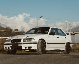 E36 320i swap