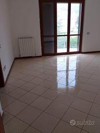Appartamento non ammobiliato a Fabriano