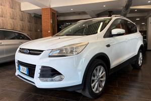 Ford Kuga 2.0 TDCI 150 CV S&S 4WD Powershift Titan
