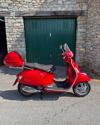 Vespa GTS 250 i.e. – 2009 – 16.600 km