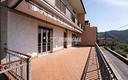 165-mq-su-2-livelli-con-terrazzo-da-trasformare-