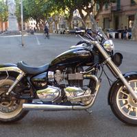 MOTO TRIUMPH AMERICA LT DEL 2009