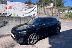 Audi Q2 30 TDI S line Edition Blockshaft