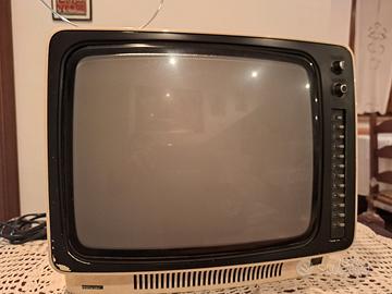 TV VINTAGE MIVAR 801 14 POLLICI BIANCO