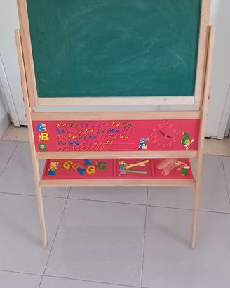 Lavagna per bambini a doppia faccia con cavalletto