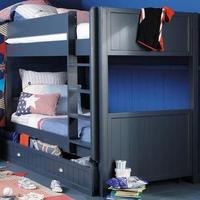 Letto a castello grigio con cassettone