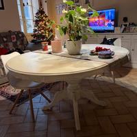 Tavolo ovale shabby chic