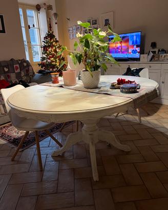 Tavolo ovale shabby chic