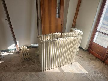 RADIATORI TERMOSIFONI IN GHISA vari modelli