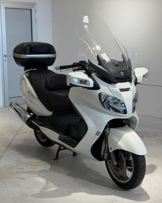 Suzuki Burgman 650 Executive