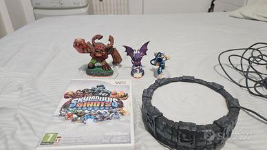 Skylanders Giants Starter Pack Wii