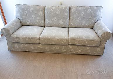 Divano 4 posti Poltrone e Sofa