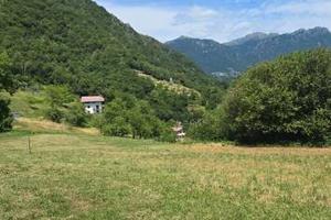 Terreno di 770 m² a Bracca
