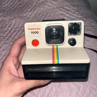 Macchina fotografica vintage polaroid