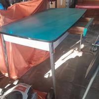 Tavolo in formica vintage 