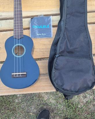 Ukulele Harley Benton HBU-12 Blue + Custodia