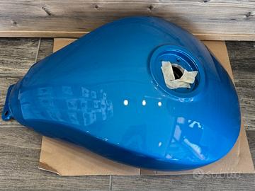 Serbatoio Hyosung GV 650 carburatore
