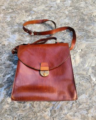 borsa tracolla in cuoio 27x23 x8 