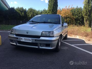 RENAULT Clio - 1992