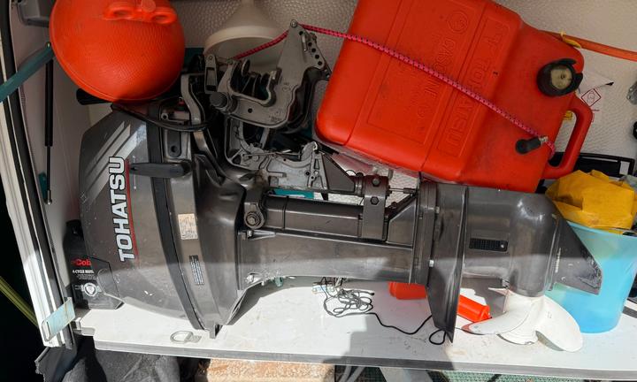 Motore fuoribordo Tohatsu 18CV 2T - perfetto, con