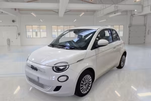 FIAT 500E ELETTRICA ACTION 3 PORTE BERLINA