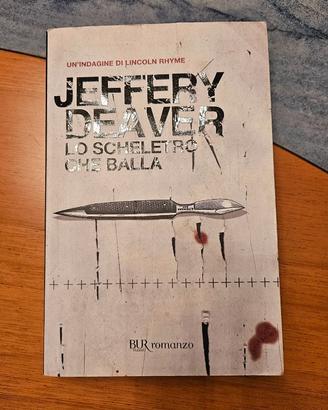 Lo scheletro che balla – Jeffery Deaver – BUR