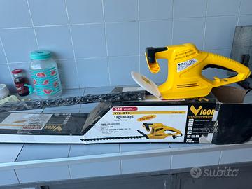 Taglia siepi elettrico