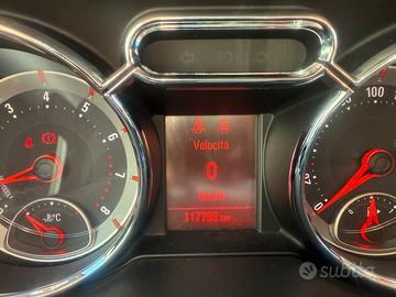 Auto in buone condizioni pronta all’uso