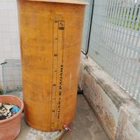 cisterna verticale litri 400 in vetroresina 