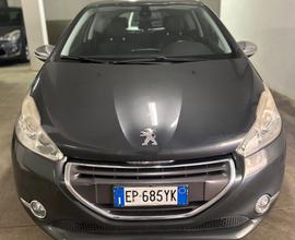 Peugeot 208 1.2 VTi 82 CV 3 porte Allure