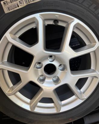  Ruota su cerchio in lega Jeep Renegade 