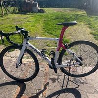 Bici da corsa Pinarello Price T700