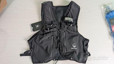 Gilet Running ONETOALL con 2 borracce e luce LED