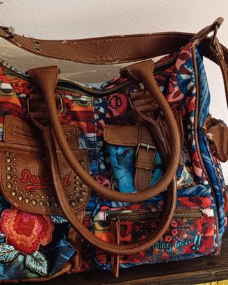 Borsa grande Desigual 